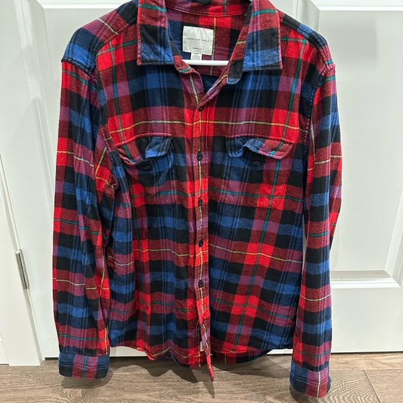 American Eagle long sleeve plaid - Picture 2 of 2